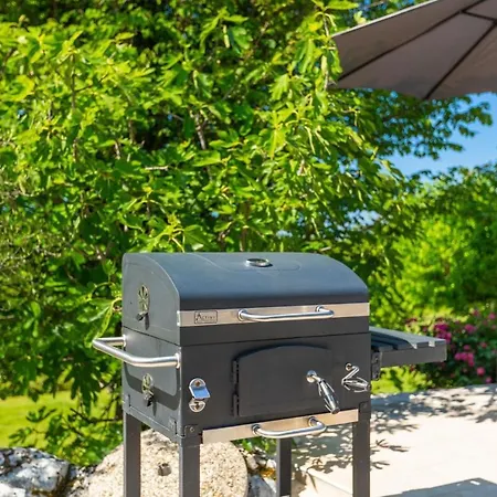 Family Casa Ida With Pool And Grill In Groznjan